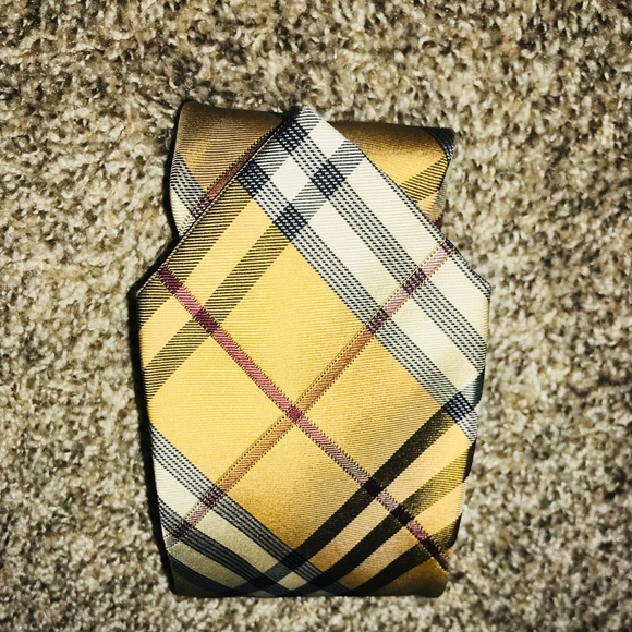 Burberry Men’s  Manston Check Silk Tie - Picture 8 of 8